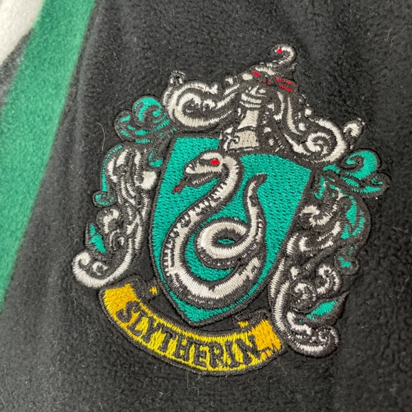 Harry Potter Unisex Slytherin House Uniform Pajama Jumpsuit - Picture 6 of 9